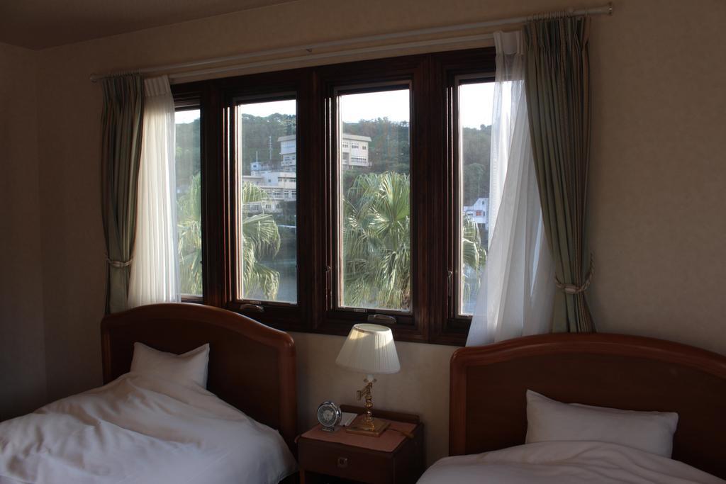 La Isla Tasse Hotell Yakushima  Exteriör bild